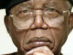 Chinua Achebe - Author Biography ("Things Fall Apart")