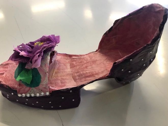How to make a 3D shoe using cardboard