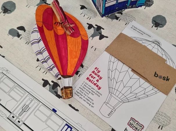 Travel colouring and craft: Hot air balloon & Tram