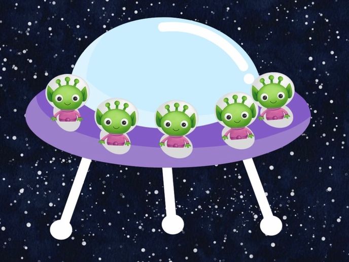 5 little men in a flying saucer props