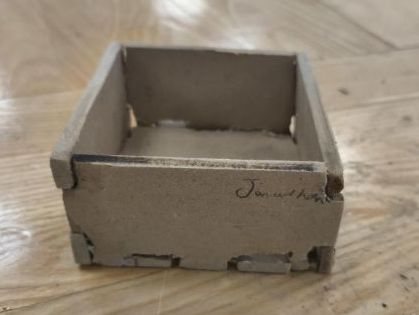 DT Practical Guide - Small box with finger joints [Planter]