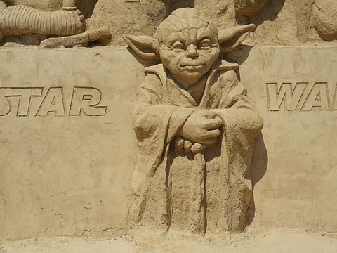 A new look at sentence structure