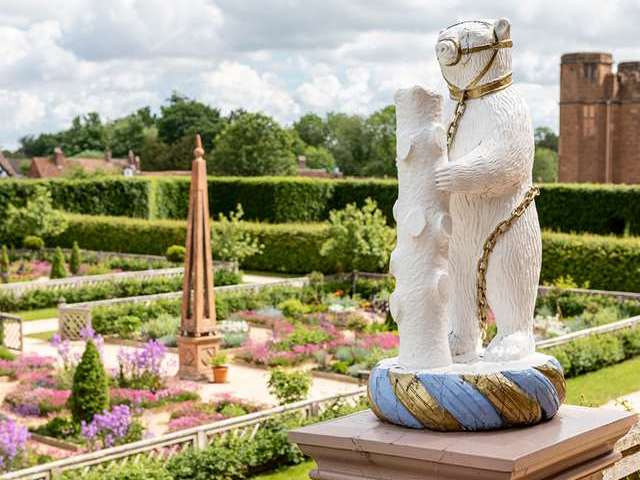 Historic Environment, 2028: Robert Dudley's Pleasure Grounds at Kenilworth Castle