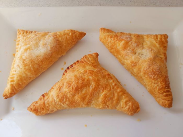 Apple & Sweet Cinnamon Turnovers
