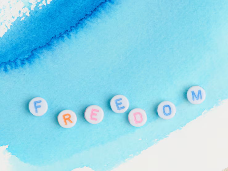 Writers' viewpoints and perspectives - SeaWorld vs PETA