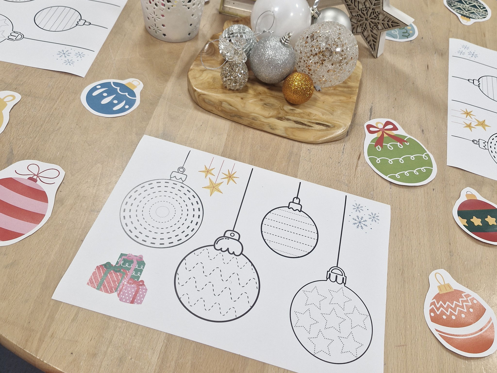Baubles fine motor