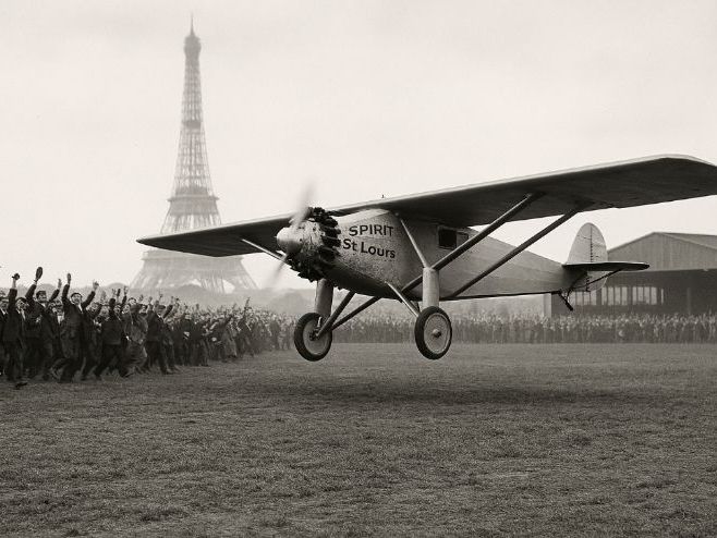 VOCABULARY STORY 715   WHAT MADE LINDBERG FLY TO PARIS???