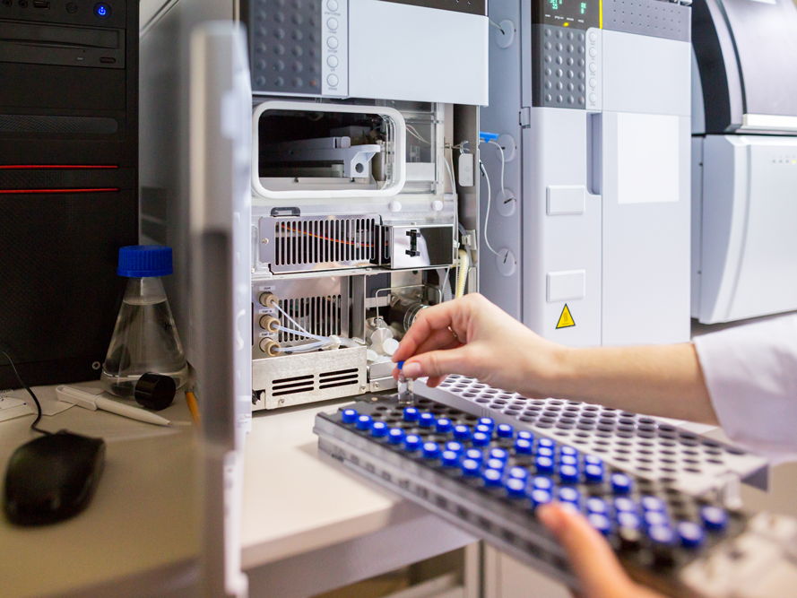 Pharmacology and mass spectrometry: searching for biomarkers to address disease