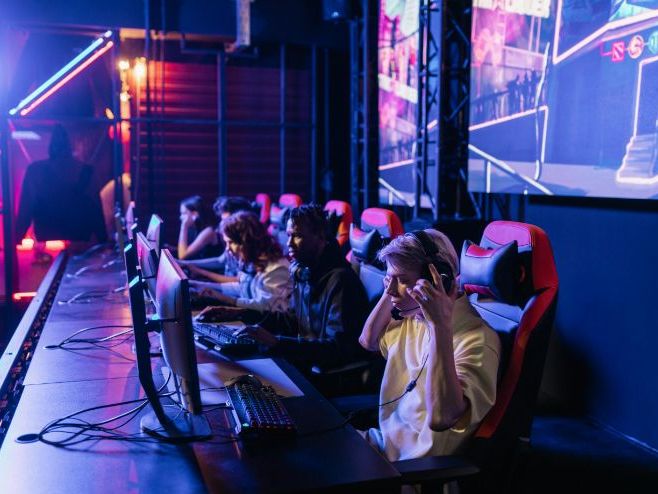 BTEC L2 eSports Unit 1 esports, Games, Teams & Tournaments