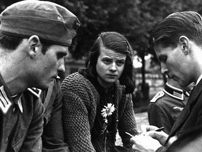 Opposition to Nazis - AQA GCSE (9-1) Germany: 1890-1945 Lesson 30