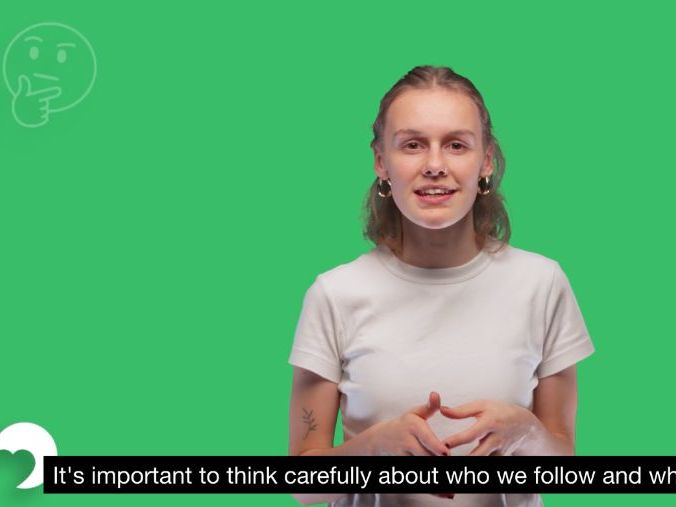Online influences Yr8